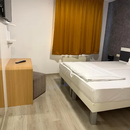 Eurocity Hotel